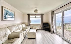 Porthleven Coastal Retreat With 5 Bedrooms